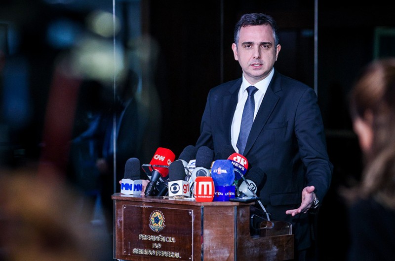 Em entrevista coletiva, o presidente do Senado, Rodrigo Pacheco, condenou a violência política - Pedro Gontijo/Senado Federal