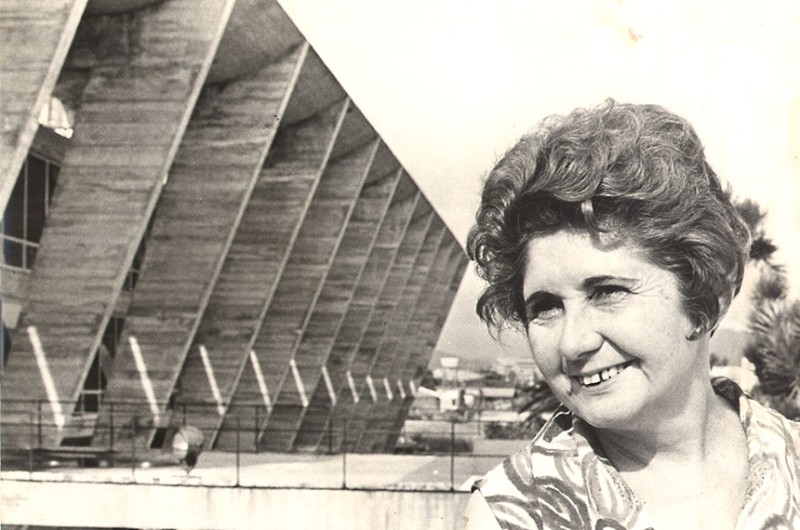 Primeira mulher a obter título de urbanista no país, Carmen também lutou por causas femininas, como direito ao voto - Arquivo Nacional