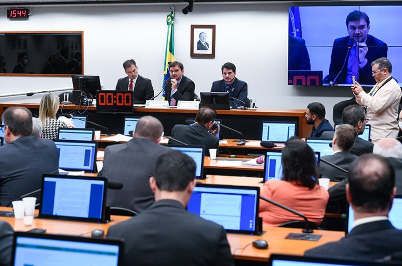 Reunião da Comissão Mista de Orçamento, no início de julho - Marcos Oliveira/Agência Senado