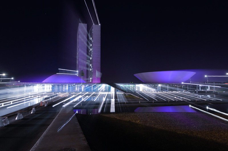 Iluminação lilás voltará ao prédio do Congresso entre os dias 14 e 17 de agosto - Agência Senado