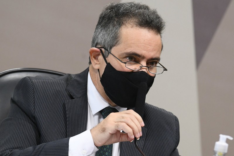 Elcio Franco citou lei complementar que justificaria possível subnotificação - (Foto: Marcos Oliveira/Agência Senado - 09.06.2021)