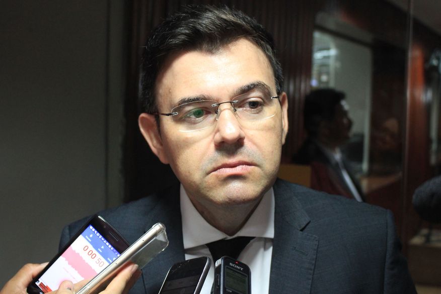 Raniery Paulino é candidato a deputado federal da Paraíba pelo Republicanos. O partido está na base de João Azevêdo, mas apoia a eleição de Efraim Filho para senador. Efraim deixou o grupo governista e migrou para a chapa de Pedro. (Foto: Walla Santos/Cli
