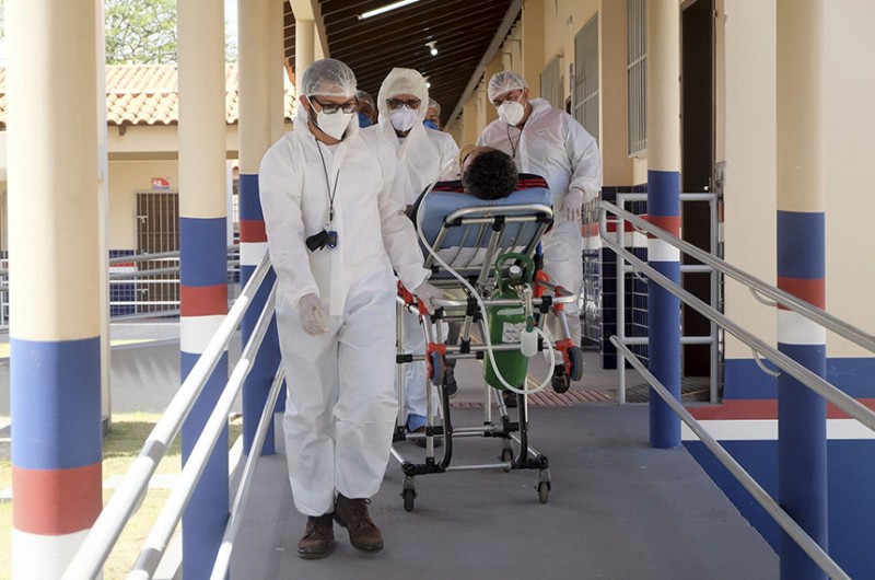 Atendimento a doente de covid-19 em Santarém (PA), em 2021 - Pedro Guerreiro/Agência Pará