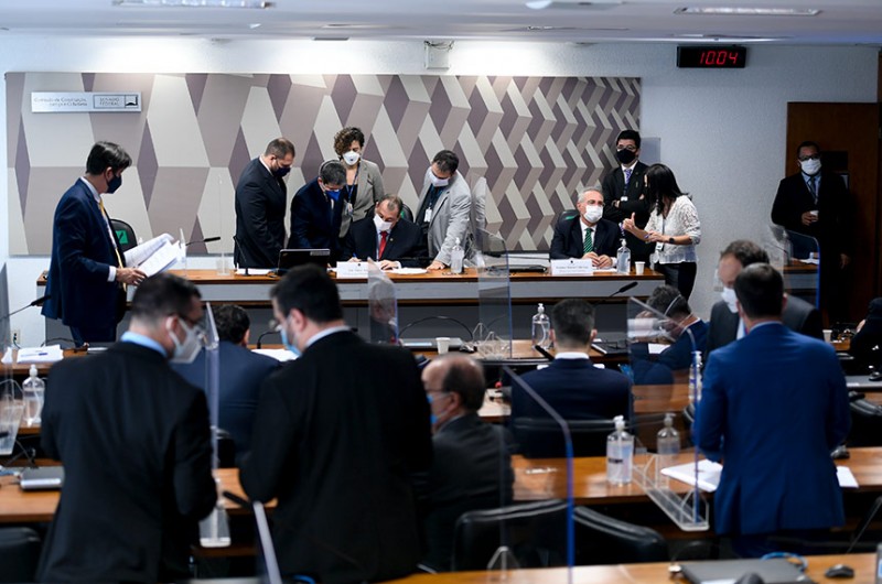 Nesta quinta, senadores também aprovaram convites para representantes de conselhos de Saúde - Edilson Rodrigues/Agência Senado