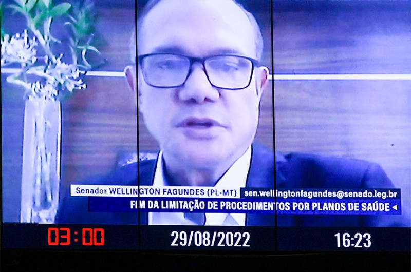 O senador Wellington Fagundes destacou que Sinop, em Mato Grosso, é uma das cidades que mais se desenvolvem no Brasil. - Roque de Sá/Agência Senado