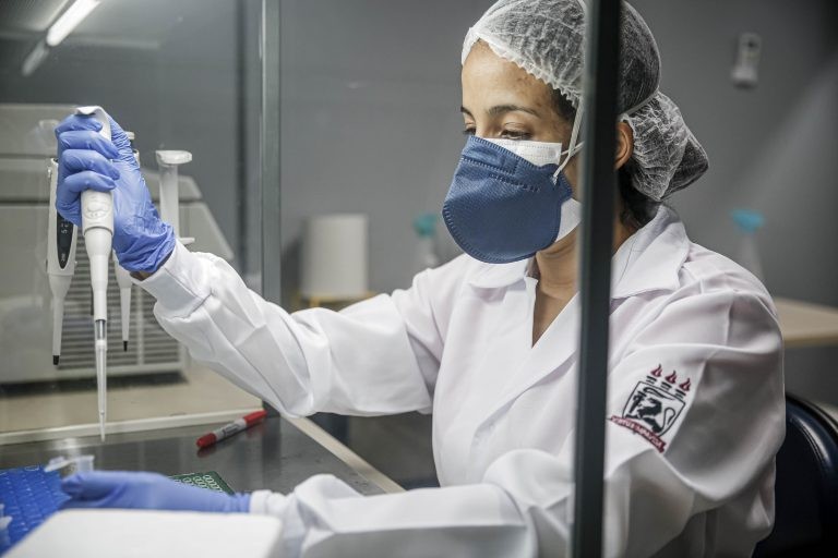 O fundo é uma das principais fontes de recursos para o desenvolvimento científico e tecnológico - (Foto: Andréa Rêgo Barros/Prefeitura de Recife)