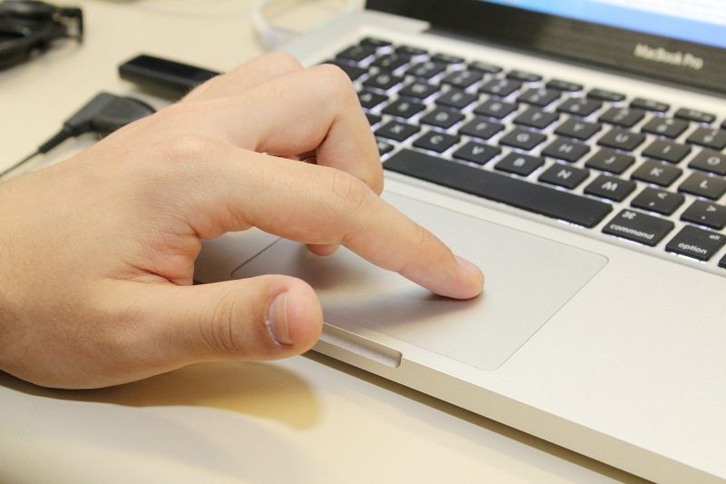 Instituto Palavra Aberta promove campanha para incentivar o uso das redes sociais - (Foto: Divulgação/Tecnologia da Informação/Usp Imagens)