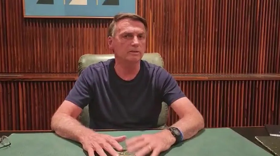 O presidente Jair Bolsonaro gravou vídeo para apoiadores Reprodução