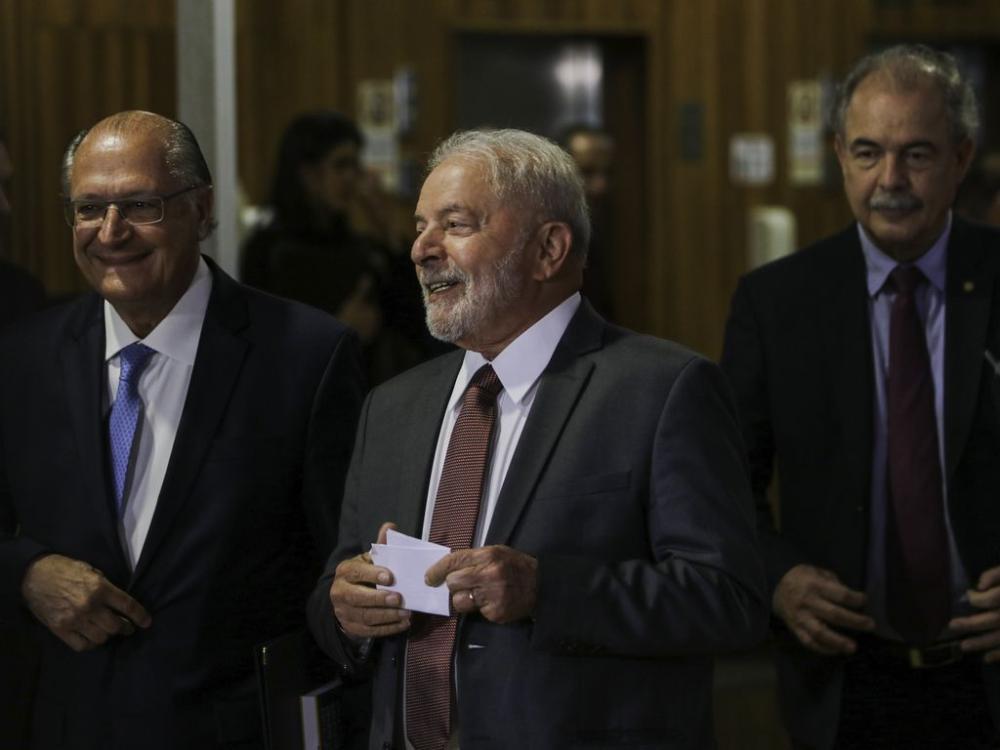 Lula e Alckmin assumem governo em 1º de janeiro (Foto: Fabio Rodrigues Pozzebom/Agência Brasil)
