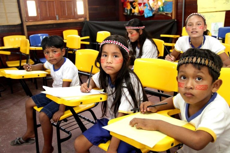 Escolas de comunidades indígenas estão entre as beneficiadas - (Foto: Divulgação/Prefeitura de Manaus)