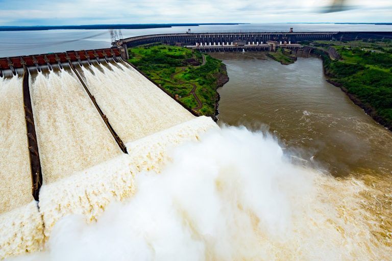 Recursos da CFEM e da CFURH são relevantes para os municípios - (Foto: Alexandre Marchetti/Itaipu)