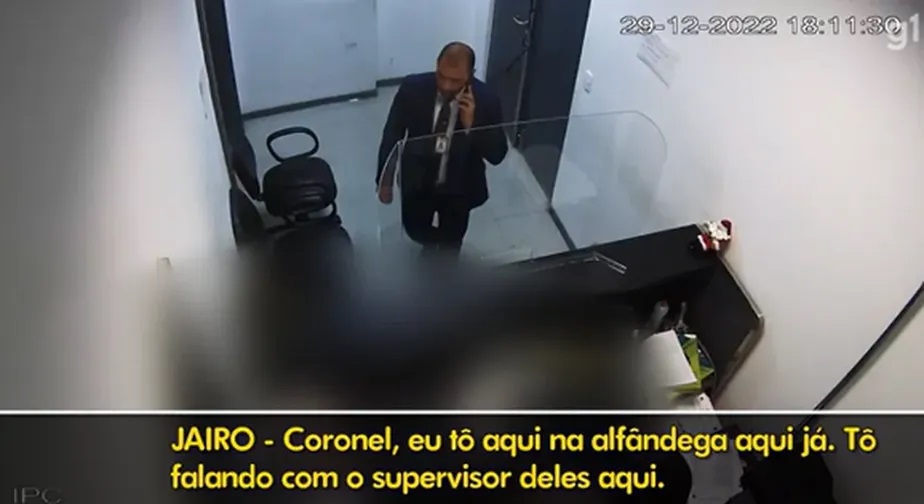 Jairo Moreira da Silva foi enviado em voo oficial pelo gabinete de Bolsonaro ao Aeroporto de Guarulhos para pegar as joias Reprodução/g1