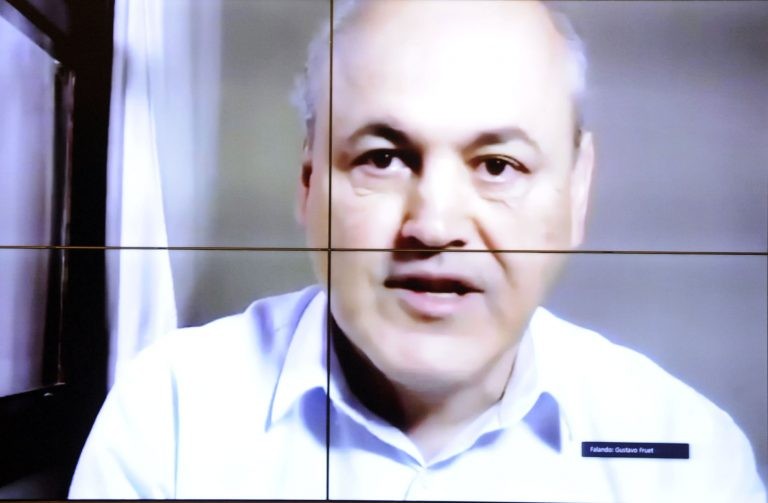 Fruet: lei deve ser atualizada para refletir os arranjos urbanos territoriais existentes - (Foto: Gustavo Sales/Câmara dos Deputados)