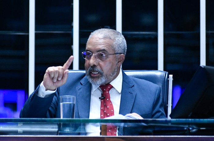 Paim: "O racismo é repugnante, traiçoeiro, mesquinho, desumano" - Geraldo Magela/Agência Senado