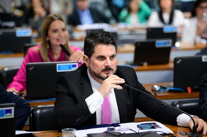 Marcos do Val relatou o projeto de Soraya Thronicke - Pedro França/Agência Senado