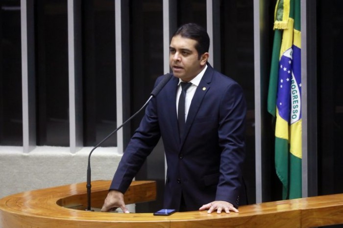 O autor da proposta, deputado Fernando Rodolfo - (Foto: Cleia Viana/Câmara dos Deputados)