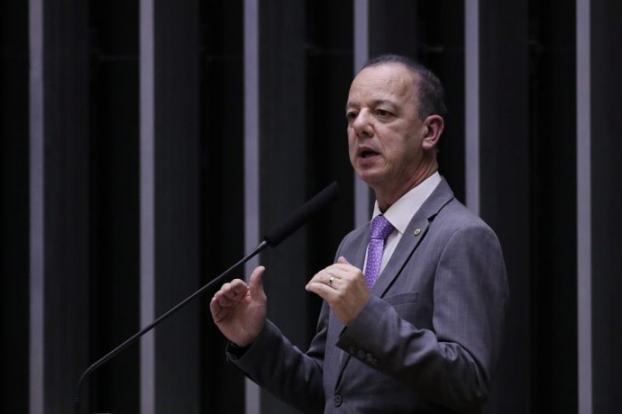 Ismael: impacto financeiro dos benefícios no Orçamento da União é considerável - (Foto: Bruno Spada/Câmara dos Deputados)
