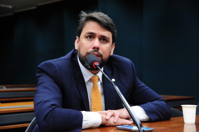 Para Pedro Lucas Fernandes, o projeto faz justiça social - (Foto: Billy Boss/Câmara dos Deputados)