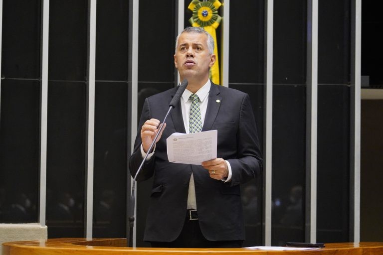 Evair Vieira de Melo, relator da MP - (Foto: Pablo Valadares/Câmara dos Deputados)