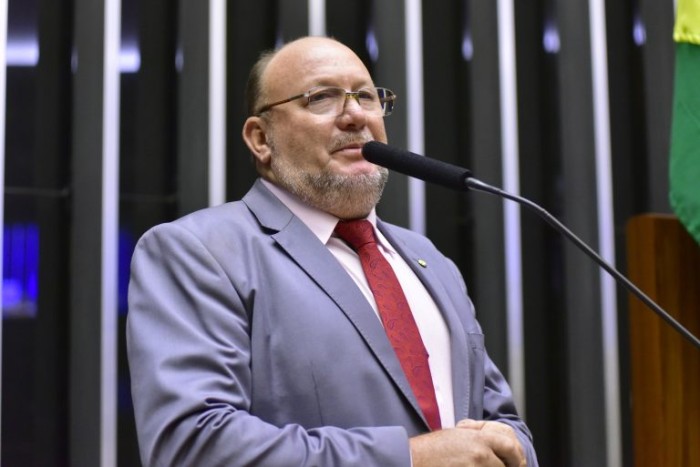 O autor da proposta, deputado João Daniel - (Foto: Zeca Ribeiro / Câmara dos Deputados)