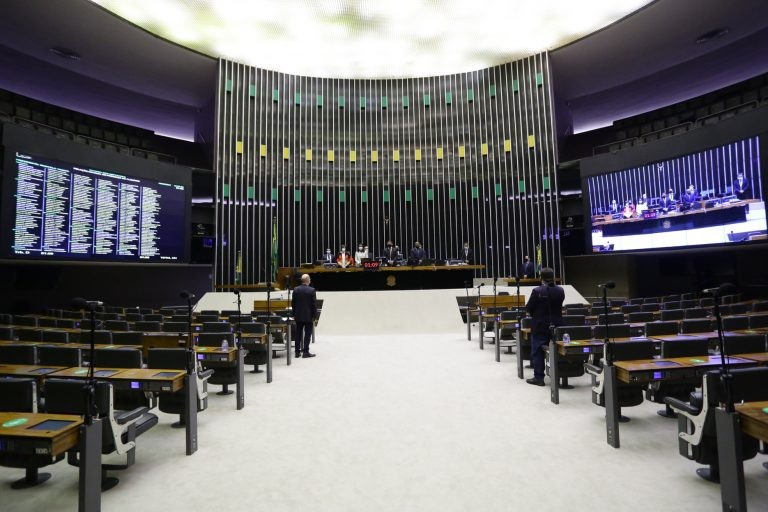 Plenário reunido em sessão deliberativa extraordinária - (Foto: Michel Jesus/Câmara dos Deputados)