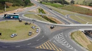 Inauguração de 9 quilômetros de pista dupla na BR-101/ES/BA - (Foto: Minfra)