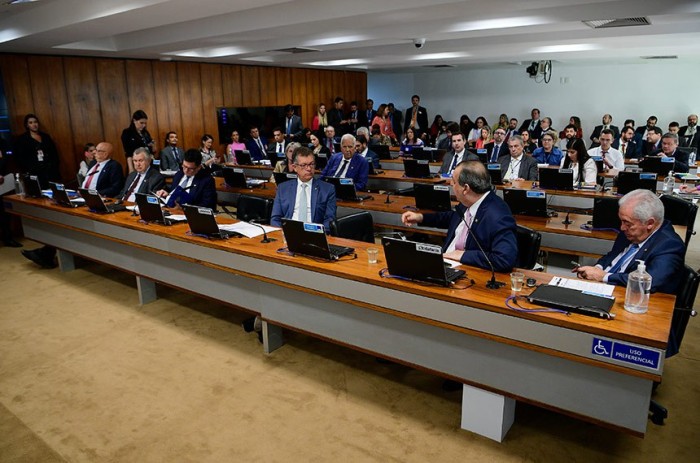 Ao todo, a comissão decidiu adiar a análise de 7 dos 11 projetos que estavam na pauta desta terça - Foto: Pedro França/Agência Senado