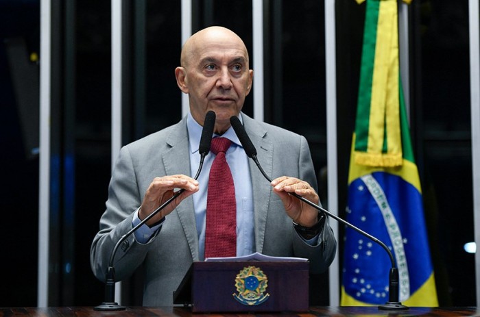 Para senador, a democracia inclusiva pode reduzir a falta de oportunidades para a população pobre - Foto: Waldemir Barreto/Agência Senado