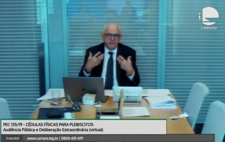 Nelson Jobim: não houve até hoje qualquer indício de fraude com voto eletrônico - (Foto: Reprodução/TV Câmara)