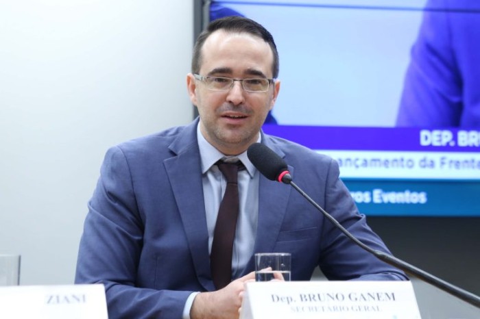 Bruno Ganem recomendou a aprovação da proposta - (Foto: Billy Boss/Câmara dos Deputados)