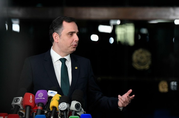 O presidente do Senado, Rodrigo Pacheco, disse que a indicação de Zanin deve chegar hoje à Casa