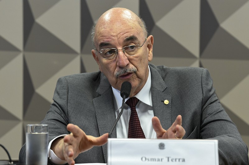 Para senadores, o deputado Osmar Terra seria mentor de um "gabinete paralelo" na Saúde - Jefferson Rudy/Agência Senado