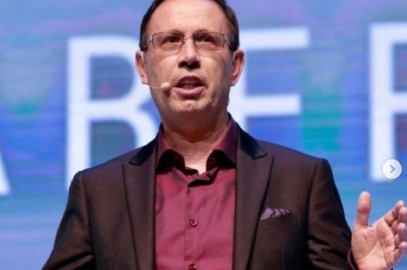 O empresário Carlos Wizard, que faltou ao depoimento marcado na CPI - (Foto: Reprodução/Instagram)