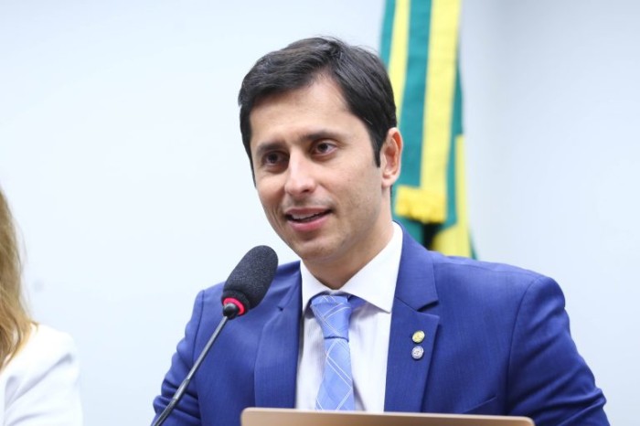Duarte quer coibir práticas abusivas dos planos de saúde - (Foto: Vinicius Loures/Câmara dos Deputados)