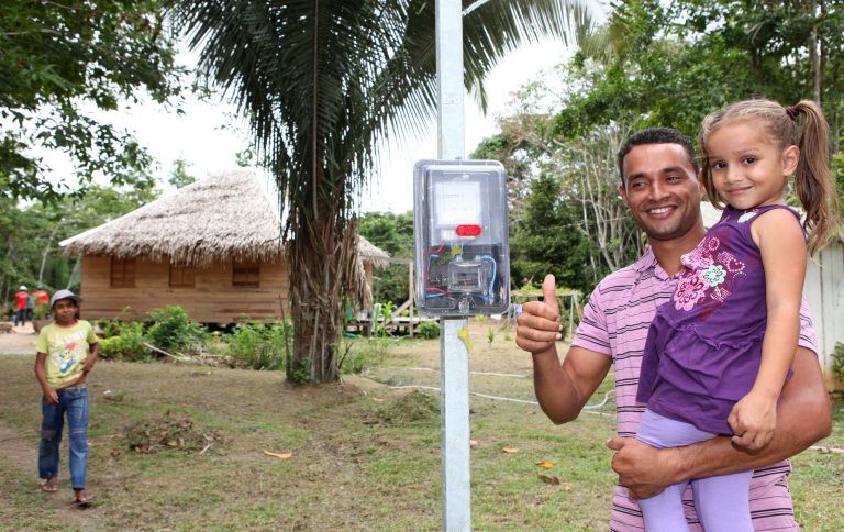 Luz para Todos já atendeu 17 milhões de pessoas; 1 milhão de residências ainda não têm eletricidade - (Foto: Divulgação/Agência de Notícias do Acre)