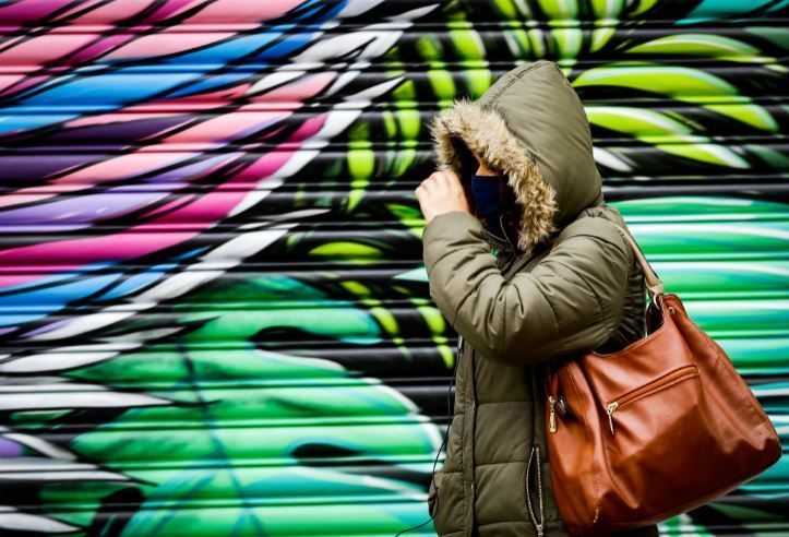 No frio, os cuidados devem aumentar para não correr risco de contrair doenças respiratórias - (Foto: Aloisio Mauricio /Fotoarena/Folhapress)