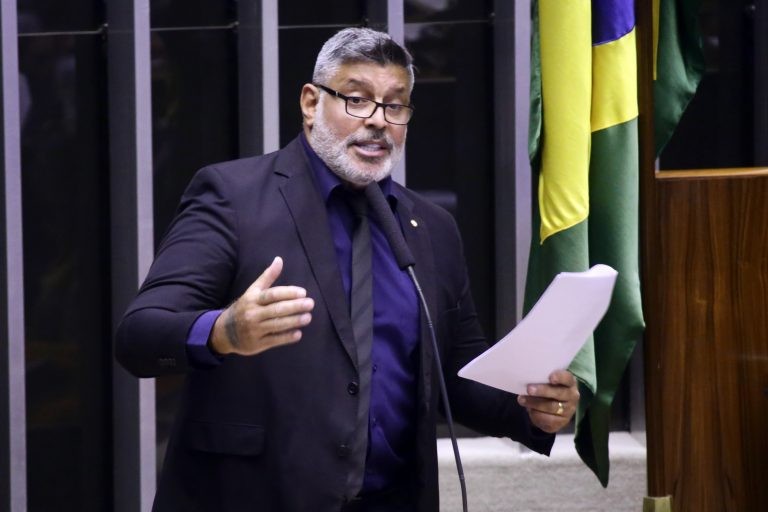 Frota apresentou emenda para obrigar o organizador a comunicar a razão do atraso - (Foto: Cleia Viana/Câmara dos Deputados)