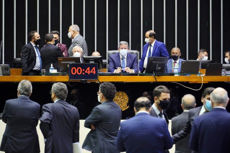 Sessão deliberativa desta quarta-feira (23) - (Foto: Pablo Valadares/Câmara dos Deputados)