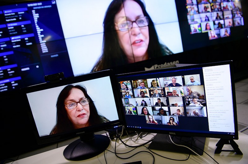 A senadora Rose de Freitas é a relatora desse projeto - Pedro França/Agência Senado