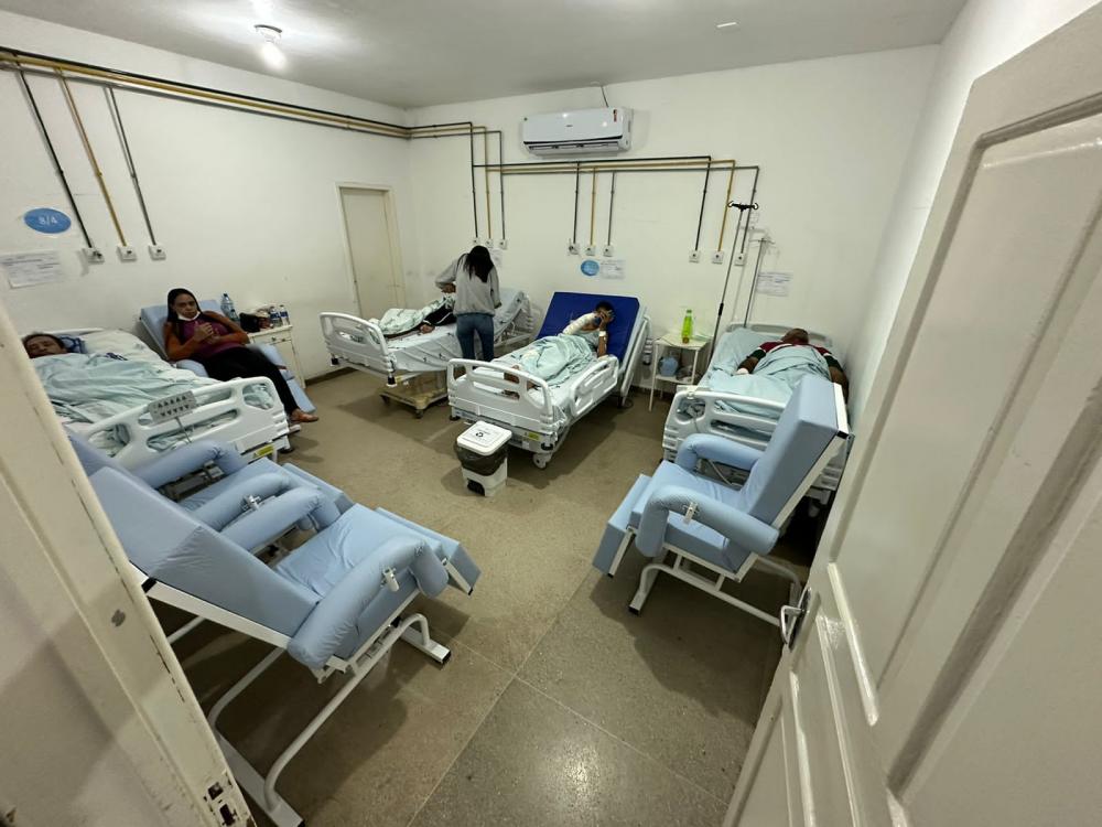 As novas cadeiras já estão à disposição dos acompanhantes