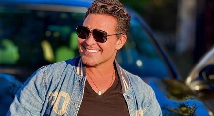 Eduardo Costa faz revelações sobre a vida íntima REPRODUÇÃO/INSTAGRAM