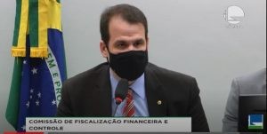 Aureo Ribeiro preside reunião da comissão nesta quarta - (Foto: Reprodução/Youtube)