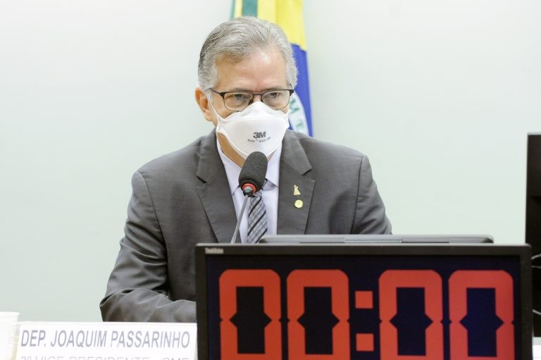 Passarinho lembrou que a Câmara está discutindo uma reforma tributária - (Foto: Gustavo Sales/Câmara dos Deputados)