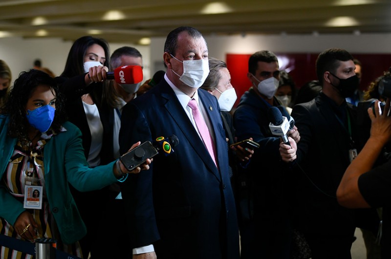 Para o presidente da CPI, Omar Aziz, muitos requerimentos para novas audiências têm sido aprovados e é preciso saber se haverá tempo para elas e diz crer que Rodrigo Pacheco não irá se opor à prorrogação - Marcos Oliveira/Agência Senado