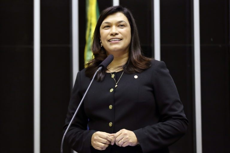 Maria Rosas recomendou a aprovação do projeto - (Foto: Michel Jesus/Câmara dos Deputados)