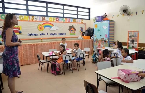Projeto busca aumentar remuneração de profissionais da educação básica Foto: Elza Fiúza/Agência Brasil