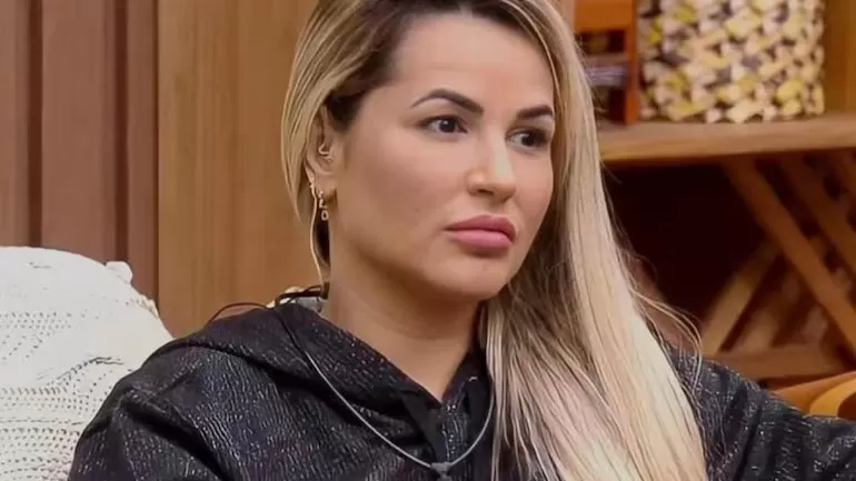 (Foto: Reprodução/RECORD)