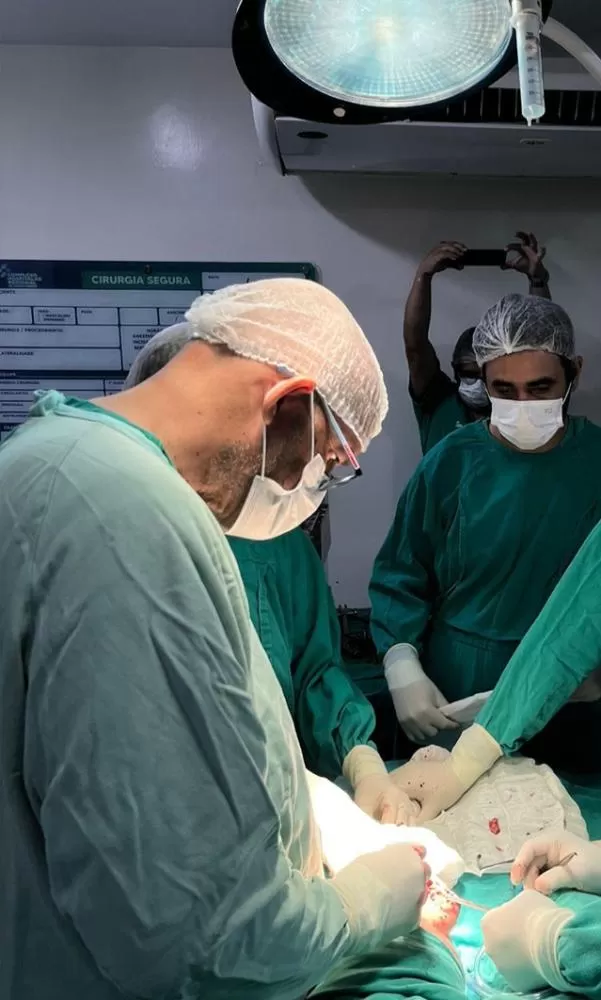 Das 20 cirurgias realizadas no plantão do final de semana, 10 foram de urgência