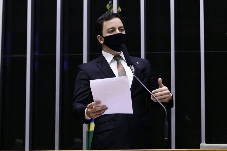 Deputado Célio Studart, autor da proposta - (Foto: Cleia Viana/Câmara dos Deputados)