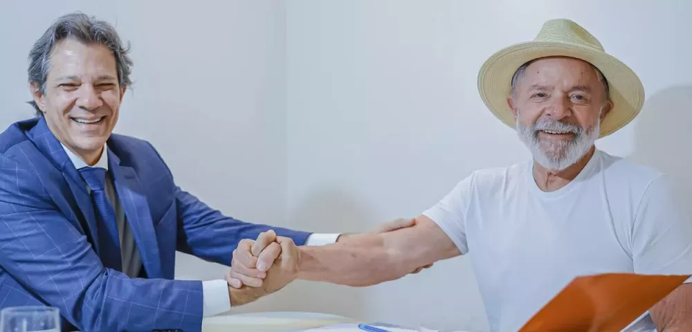 Fernando Haddad, ministro da Fazenda (à esq.), e Lula (presidente da República) (Foto: Ricardo Stuckert/PR)